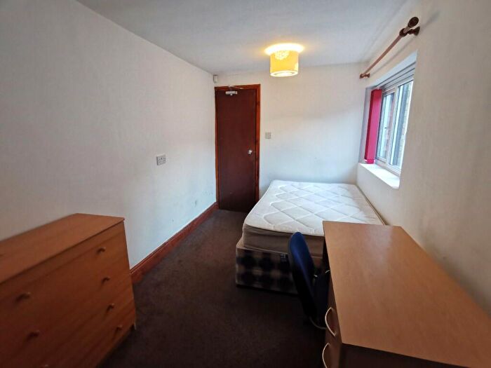 8 Bedroom Semi-Detached House To Rent In Alton Road, Birmingham, B29