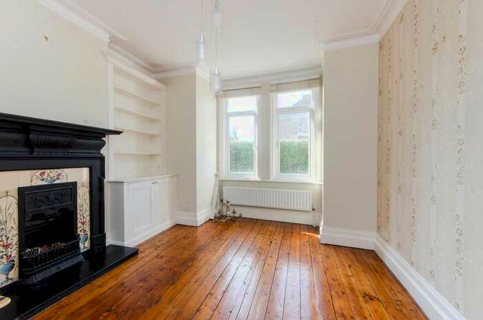 3 Bedroom Semi-Detached House To Rent In Trinity Road, Wimbledon, SW19