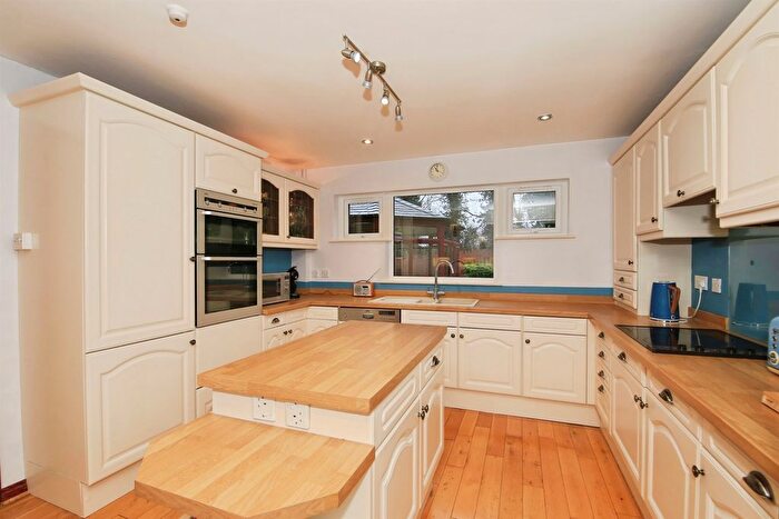 1 Bedroom Detached House For Sale In Sunningdale, Orton Waterville, Peterborough, PE2