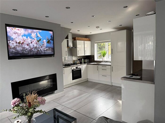 5 Bedroom Semi-Detached House For Sale In Chudleigh Road, Birmingham, West Midlands, B23
