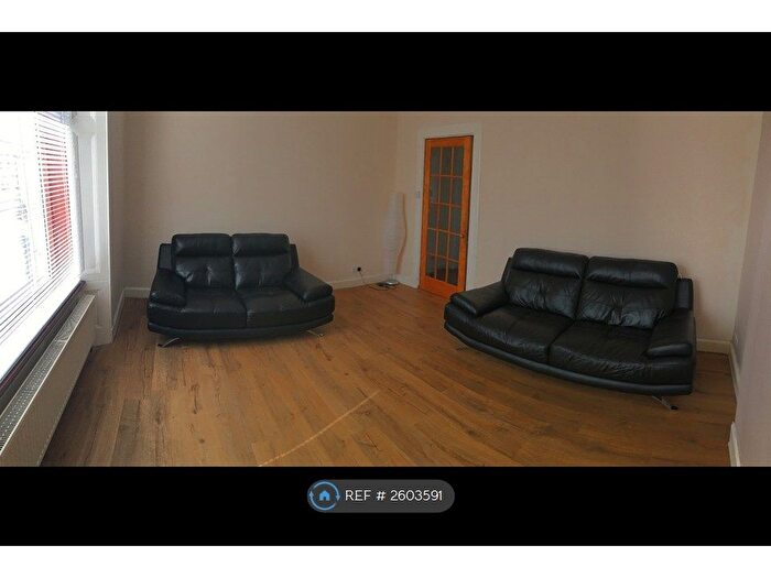 1 Bedroom Flat To Rent In Comely Place, Falkirk, FK1