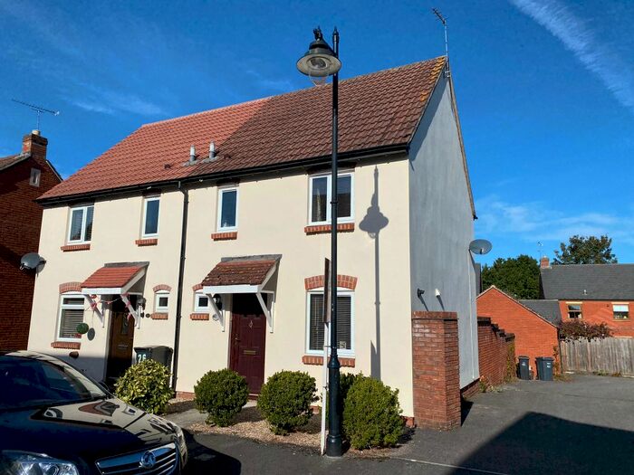 3 Bedroom Semi-Detached House To Rent In Venn Close, Cotford St. Luke, Taunton, TA4