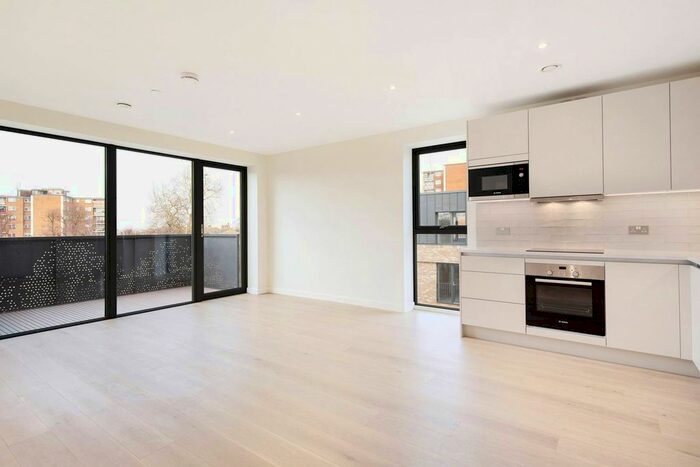 1 Bedroom Property To Rent In Beatrice Place, Wandsworth, London, SW19