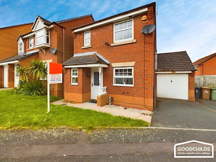 3 Bedroom Detached House To Rent In Alderley Crescent, Walsall, WS3