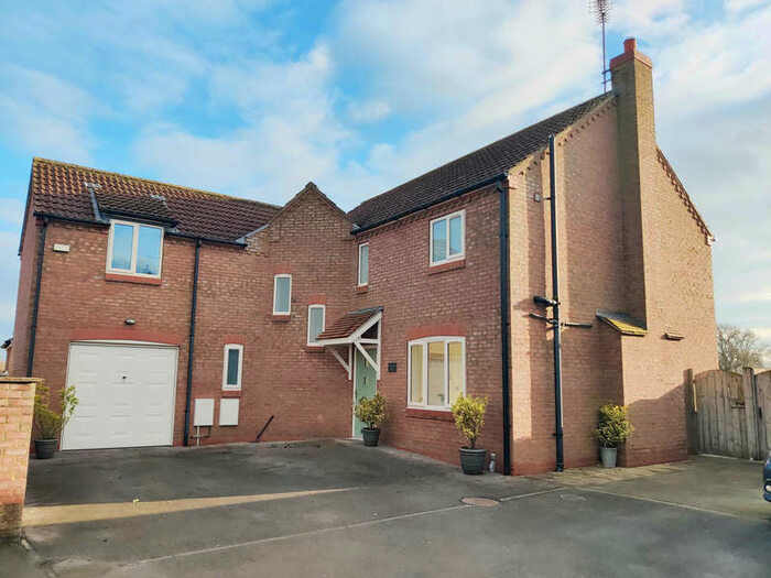 5 Bedroom Detached House For Sale In Priest Ings House, Shepherds Fold, Cranswick, YO25