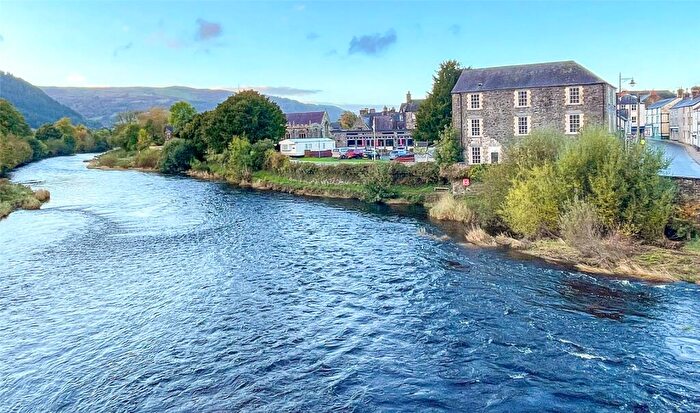 1 Bedroom Flat For Sale In Flat, Glan Conwy House, Bridge Street, Llanrwst, Conwy, LL26