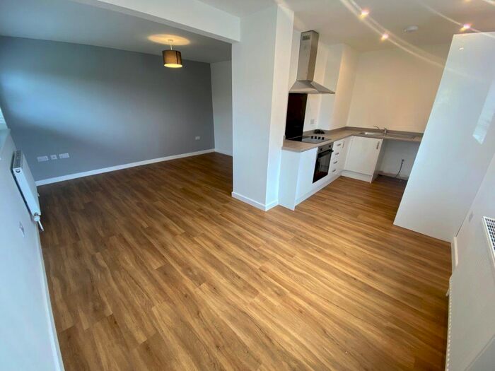 2 Bedroom Flat To Rent In Pasture Road, Stapleford, Nottingham, NG9