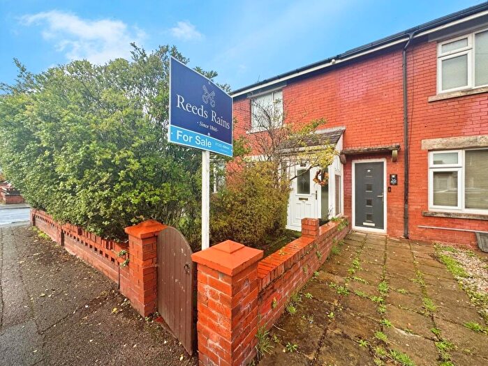 3 Bedroom End Of Terrace House For Sale In Fairway Road, Blackpool, Lancashire, FY4