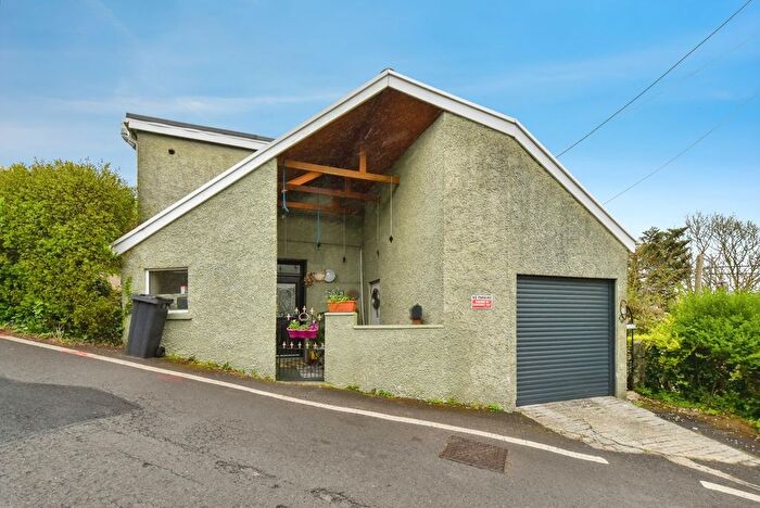 3 Bedroom Detached House For Sale In Graig Road, Trebanos, Pontardawe, Swansea, SA8