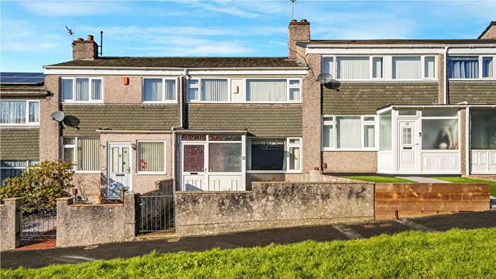 3 Bedroom Semi Detached House For Sale In Brismar Walk, Plymouth, PL6