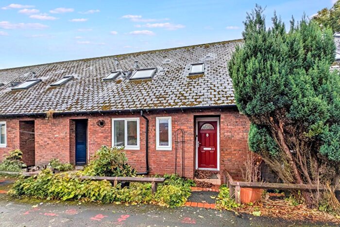 2 Bedroom Flat For Sale In Telford Close, Backworth, Newcastle Upon Tyne, Tyne And Wear, NE27