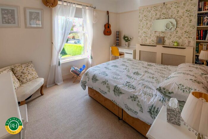3 Bedroom Cottage For Sale In High Street, Braithwell, Rotherham, S66
