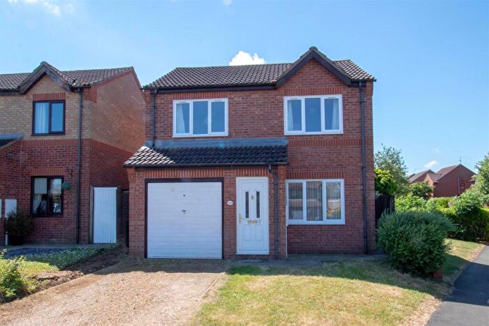 3 Bedroom Detached House For Sale In Sweetbriars, Stamford, PE9