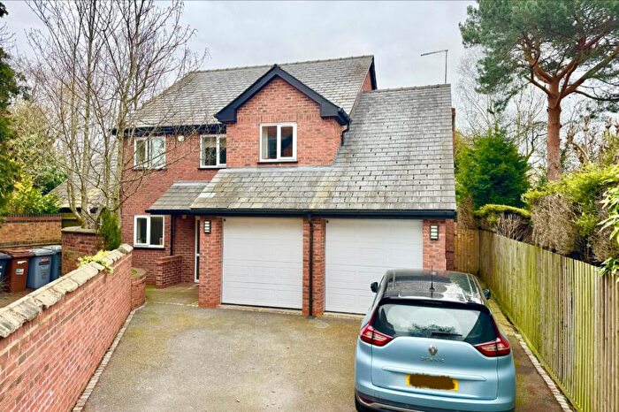 5 Bedroom Detached House For Sale In Wybunbury Road, Willaston, Nantwich, Cheshire, CW5