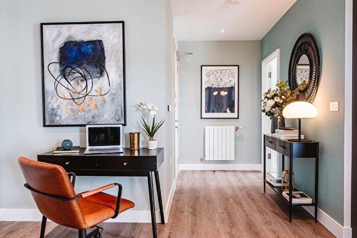 1 Bedroom Apartment For Sale In Kidbrooke Village Sales & Marketing Suite, Pegler Square, London, SE3