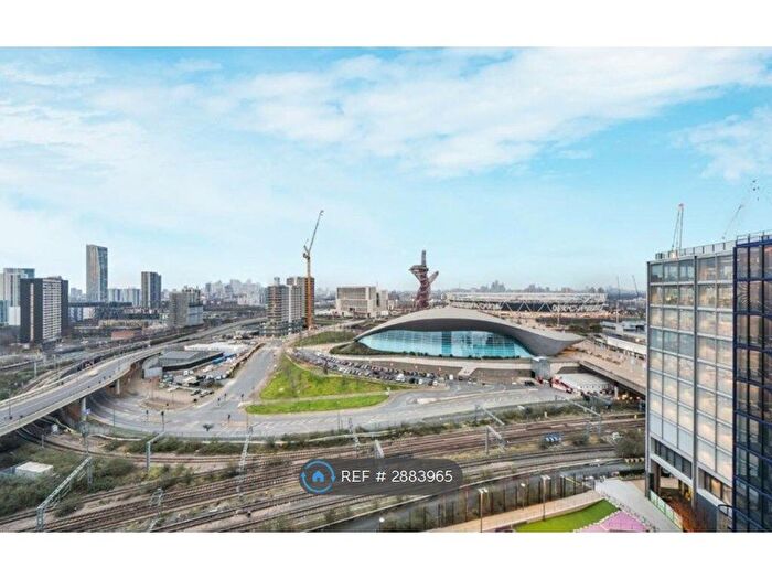 2 Bedroom Flat To Rent In Glasshouse Gardens, London, E20