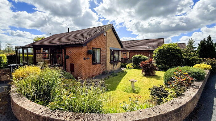 2 Bedroom Detached Bungalow For Sale In Martin Close, Birdwell, Barnsley, S70