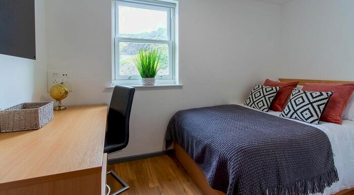 1 Bedroom Flat To Rent In Victoria Terrace, Aberystwyth, SY23