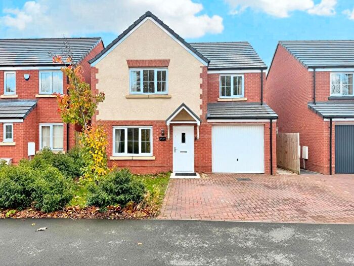 4 Bedroom Detached House For Sale In Lamport Lane, Kingsthorpe, Northampton, NN2