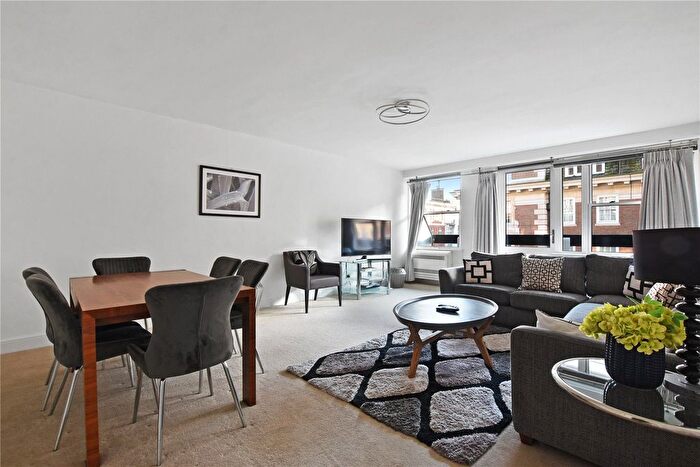 3 Bedroom Flat To Rent In Weymouth Street, London, W1W