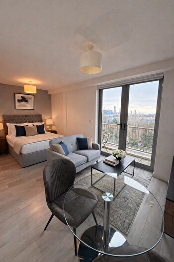 Studio To Rent In Great Homer Street, Liverpool, Merseyside, L5