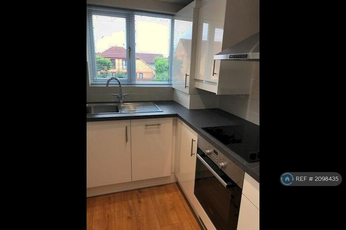 1 Bedroom Terraced House To Rent In Hartwort Close, Milton Keynes, MK7