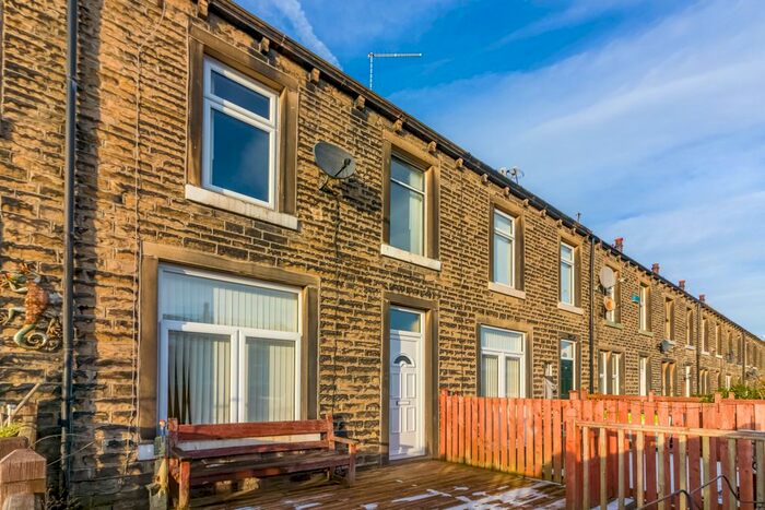 3 Bedroom Terraced House To Rent In Plains, Marsden, Huddersfield, HD7