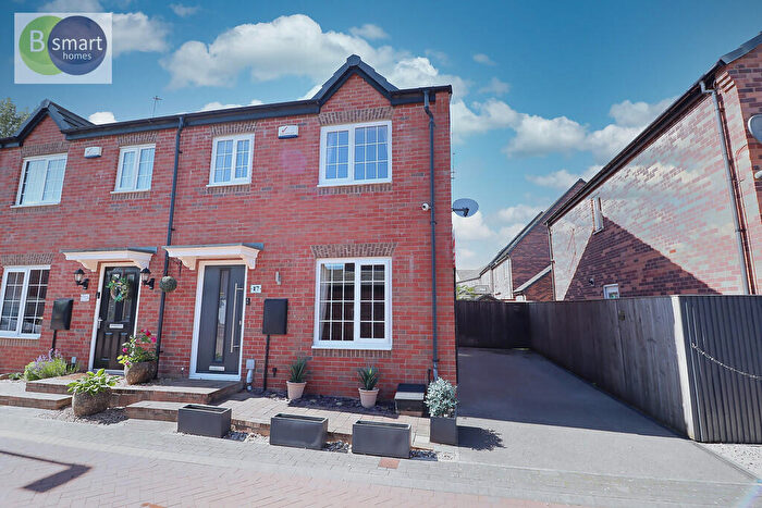 3 Bedroom Semi-Detached House For Sale In Dove Road, Mexborough, S64