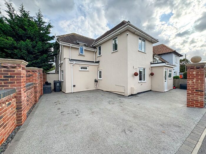 5 Bedroom Semi-Detached House For Sale In Bromley Road, Elmstead, CO7