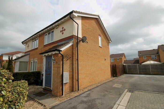 2 Bedroom House To Rent In Linden Drive, Bradley Stoke, Bristol, BS32