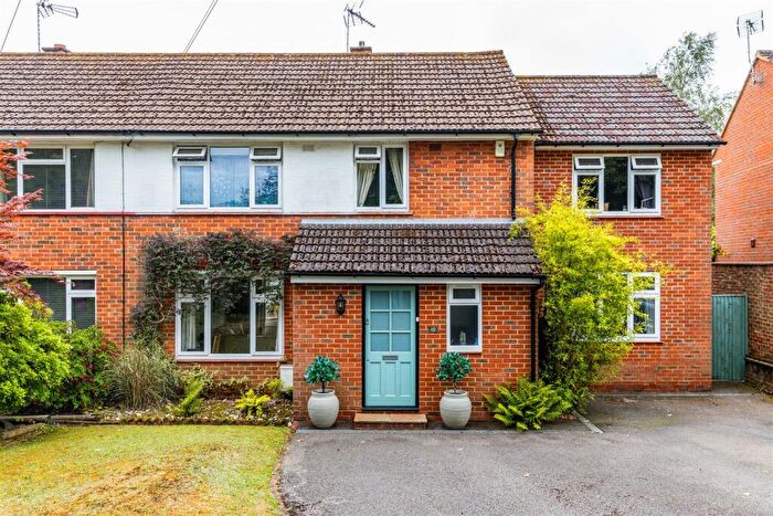 4 Bedroom House For Sale In Crescent Road, Reigate, RH2