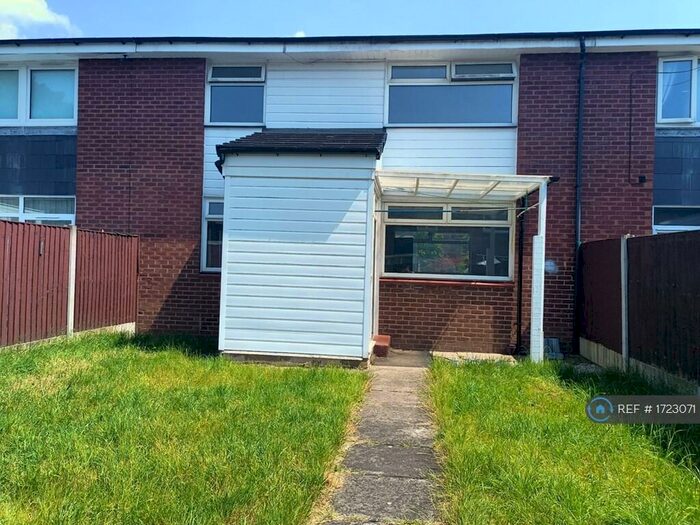 3 Bedroom Terraced House To Rent In Chepstow Avenue, Sale, M33