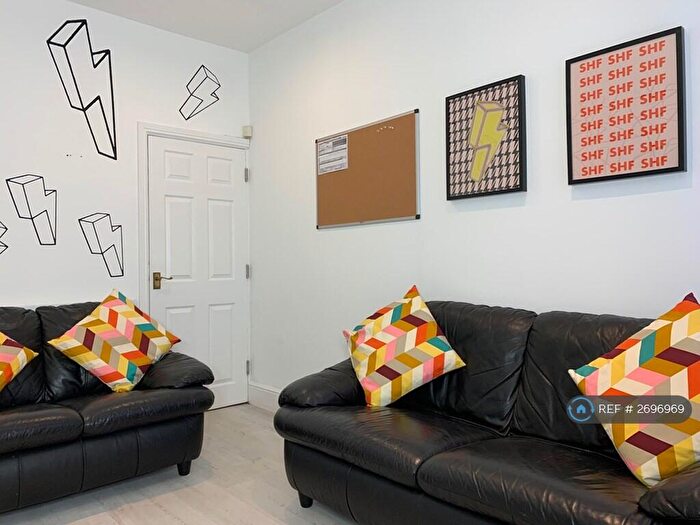 4 Bedroom Terraced House To Rent In Neill Road, Sheffield, S11