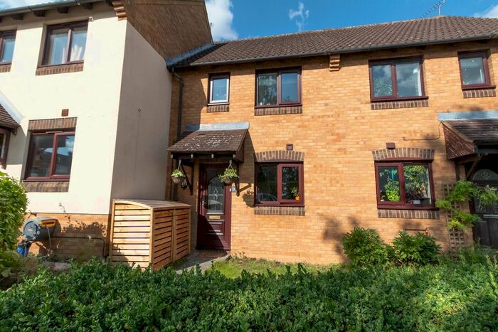 2 Bedroom Terraced House To Rent In Chennells Close, Hitchin, SG4