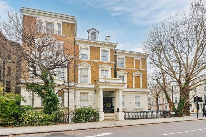 2 Bedroom Flat For Sale In Holland Park Gardens, Holland Park, W14
