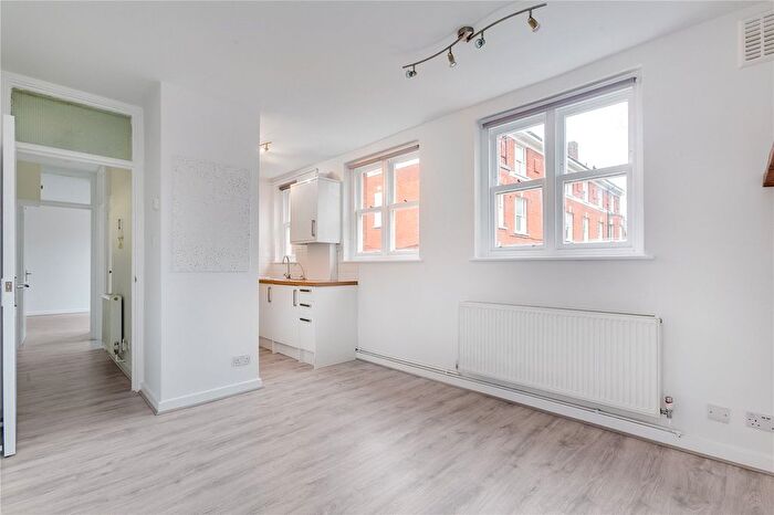 1 Bedroom Flat To Rent In Henson Court, Highbury Grange, N5