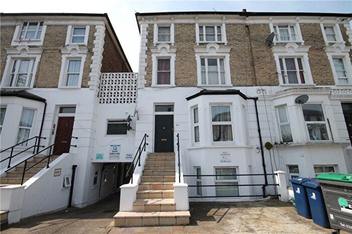 Studio To Rent In Windsor Road, Ealing, W5