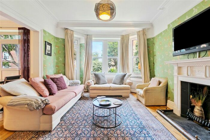 3 Bedroom Property To Rent In Ashburnham Mansions, Ashburnham Road, London, SW10