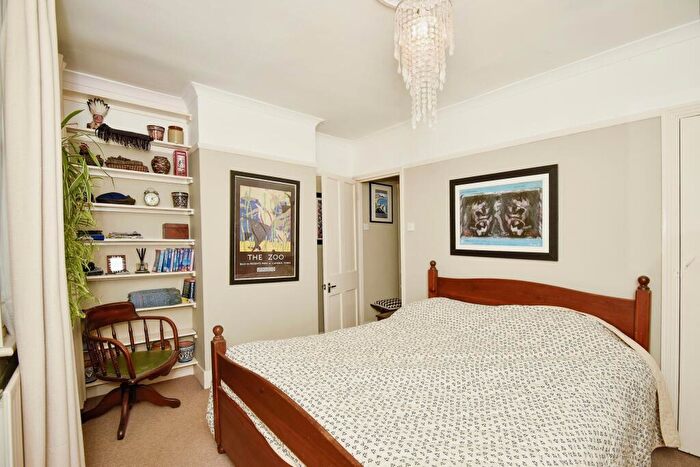 2 Bedroom Terraced House For Sale In Catherine Street, Rochester, Kent, ME1