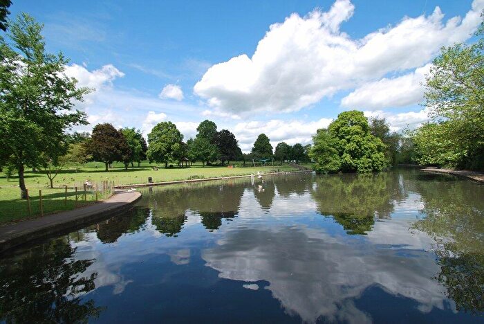 1 Bedroom Apartment For Sale In Germain Street, Chesham, Buckinghamshire, HP5