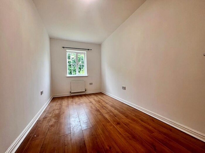 2 Bedroom Apartment To Rent In Exchange Walk, Pinner, HA5