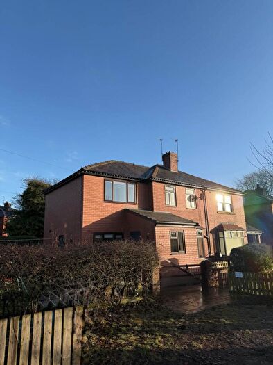 4 Bedroom Semi-Detached House For Sale In Cragg Road, Chadderton, Greater Manchester, OL1