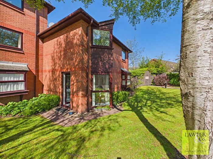 2 Bedroom Apartment For Sale In Park View Court, Central Drive, Romiley, Stockport, Cheshire, SK6