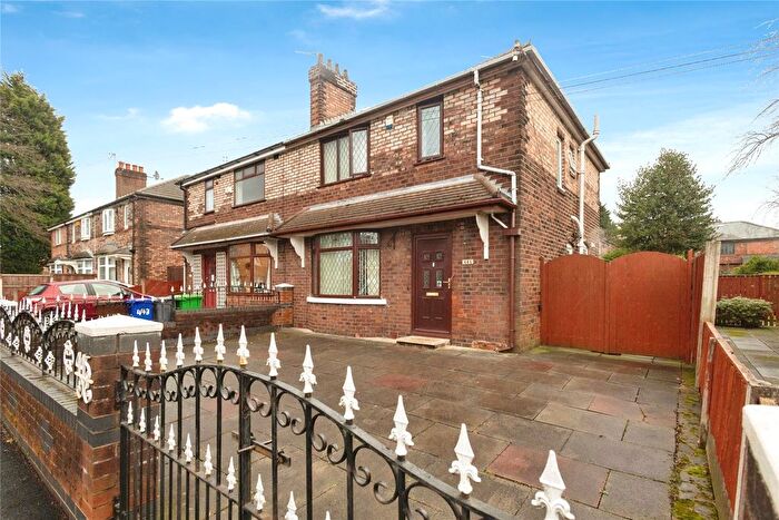 3 Bedroom Semi Detached House For Sale In Kingsway, Manchester, Greater Manchester, M19