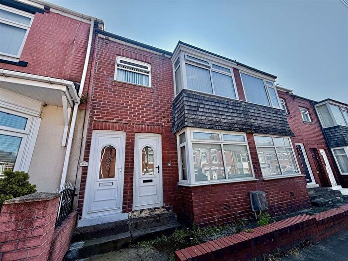 1 Bedroom Flat To Rent In Station Avenue South, Fencehouses, Houghton Le Spring, DH4