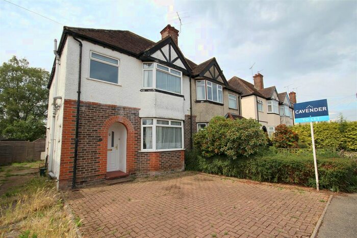 4 Bedroom Semi-Detached House To Rent In Grantley Road, Guildford, GU2