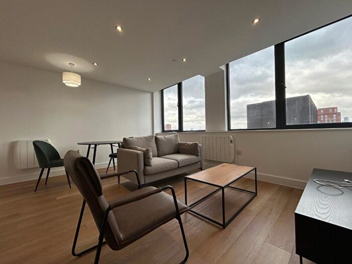 1 Bedroom Apartment To Rent In Talbot Road, Manchester, Greater Manchester, M16