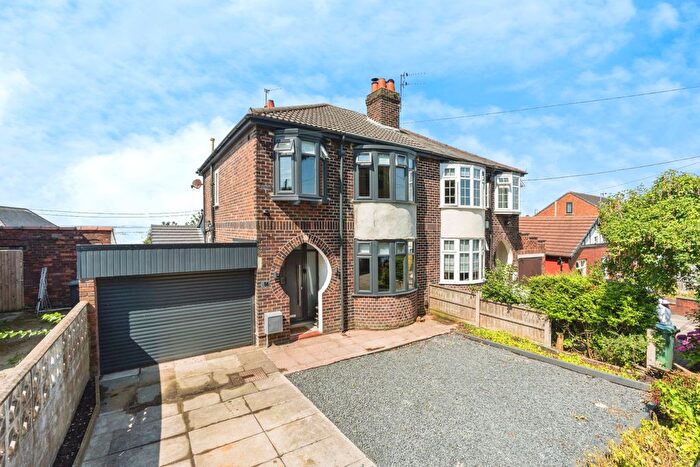 3 Bedroom Semi-Detached House For Sale In Weston Road, Runcorn, Cheshire, WA7