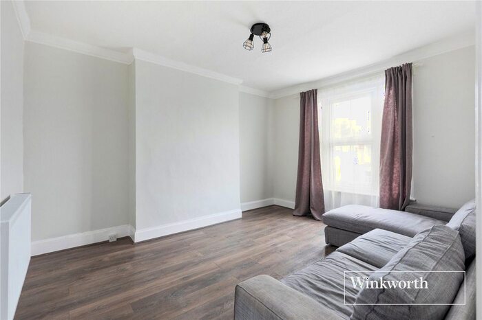 1 Bedroom Flat To Rent In Lichfield Grove, Finchley, London, N3
