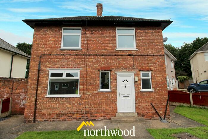 3 Bedroom Semi-Detached House To Rent In Basil Avenue, Armthorpe, Doncaster, DN3